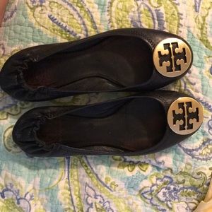 Black Tory Burch flats